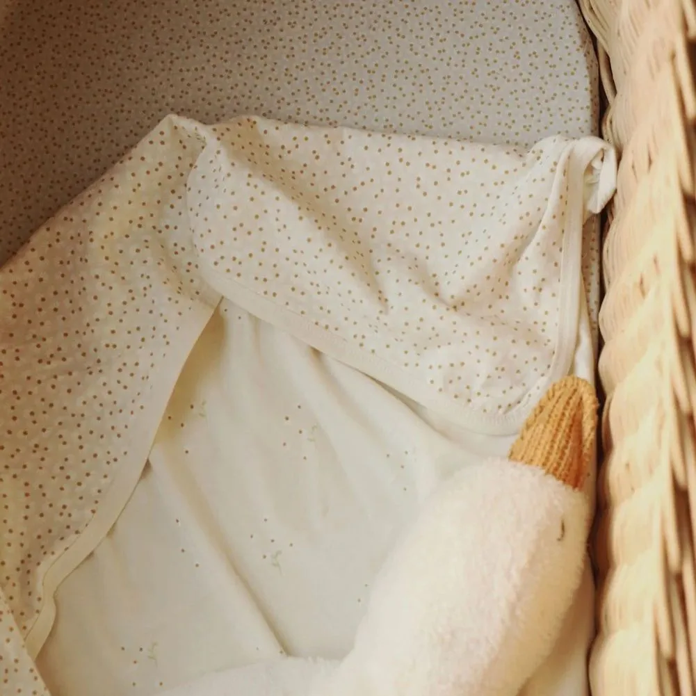 Avery Row Printed Jersey Reversible Blanket - Wild Chamomile / Daisy Meadow