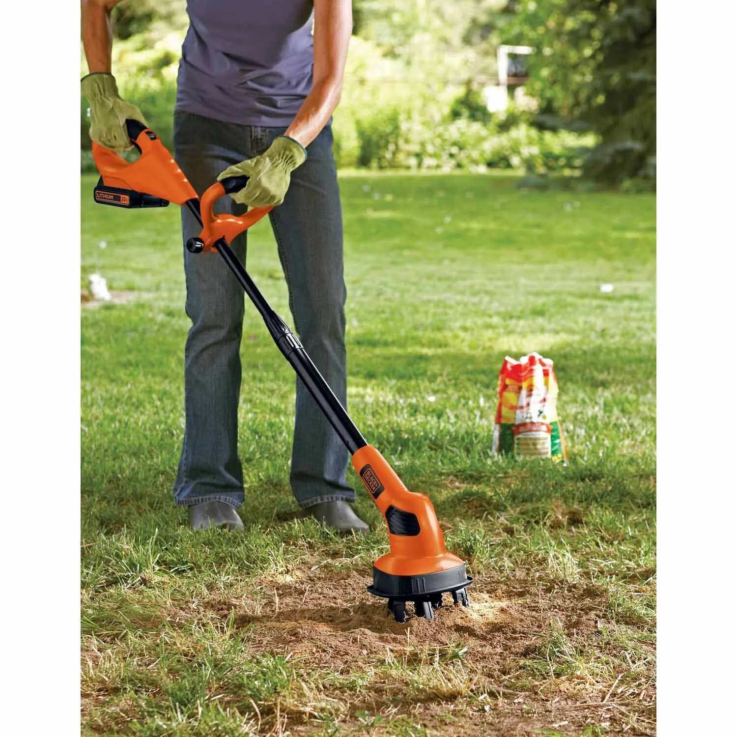 Black & Decker LGC120B 20V MAX* Lithium Garden Cultivator Bare Tool (LGC120B)