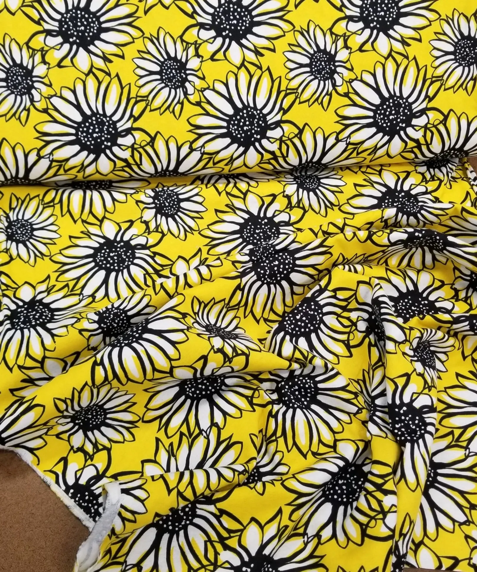 End of BOlt: 2.5 yards of Deadstock Cotton Yellow Sunflowers Flannel  Woven- remnant