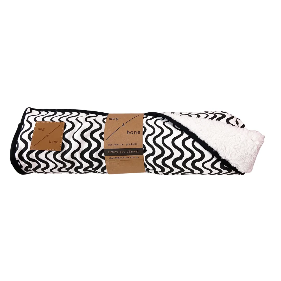 Pet Blanket with Fleece - Black Wave Print