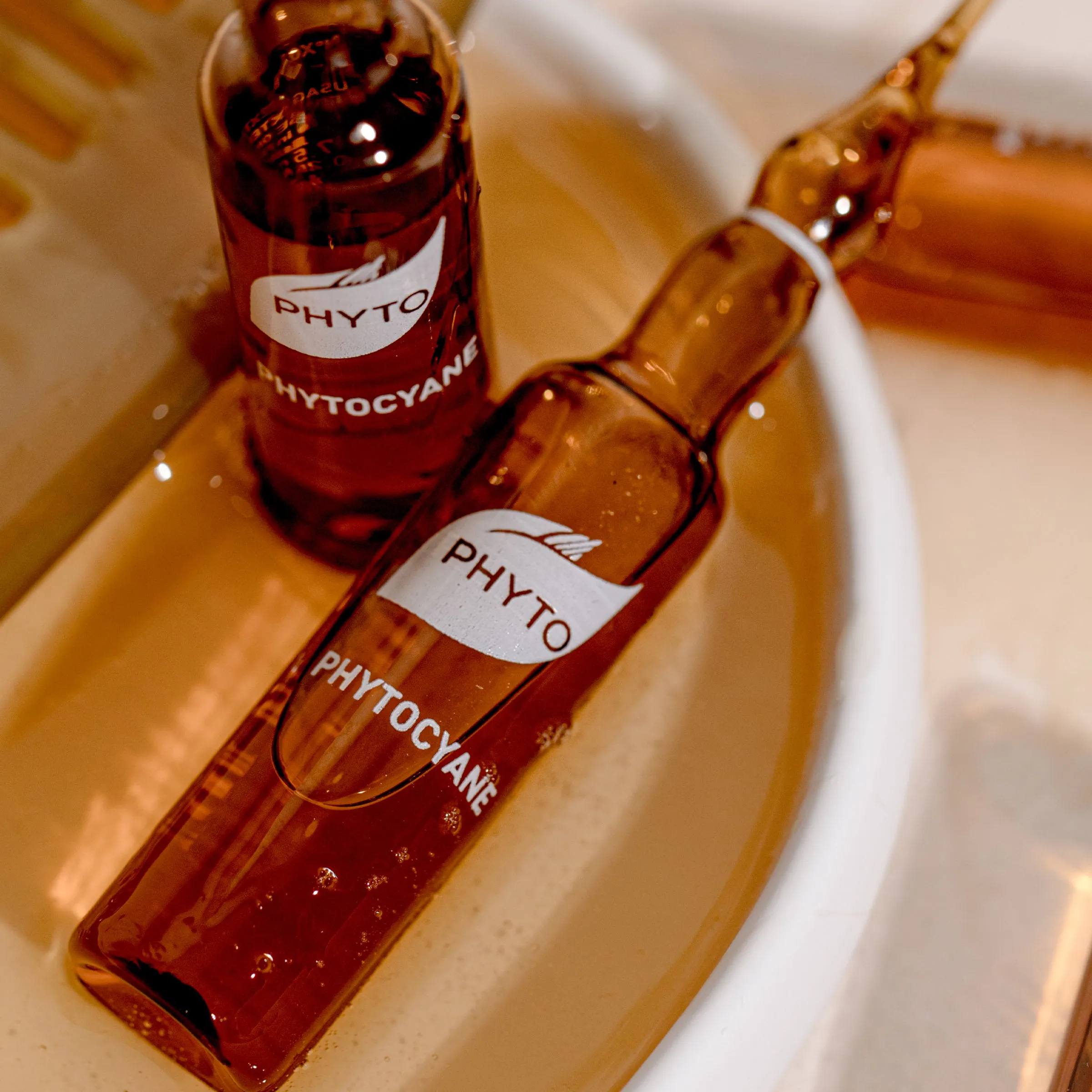 PHYTOCYANE Revitalizing Scalp Serum For Temporary Hair Thinning